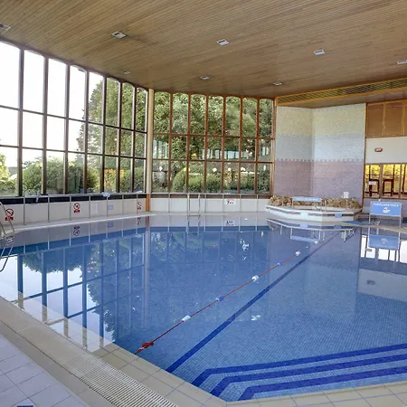 Blunsdon House Hotel, Bw Premier Collection Hotel