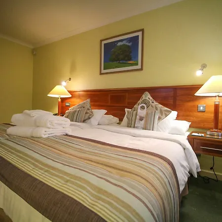Blunsdon House Hotel, Bw Premier Collection 4*