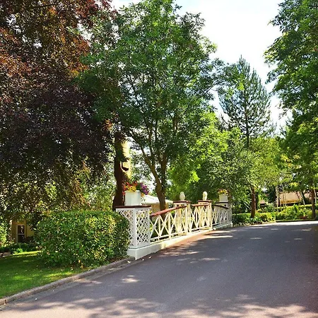 Blunsdon House Hotel, Bw Premier Collection Hotel 4*