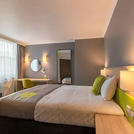 Hotel Thistle Express 3*