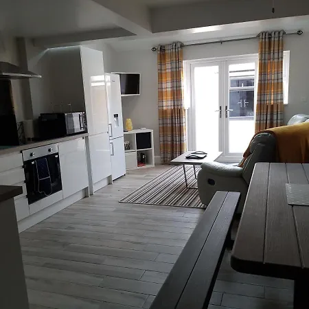 Theobald House - Entercloud9sa Holiday home