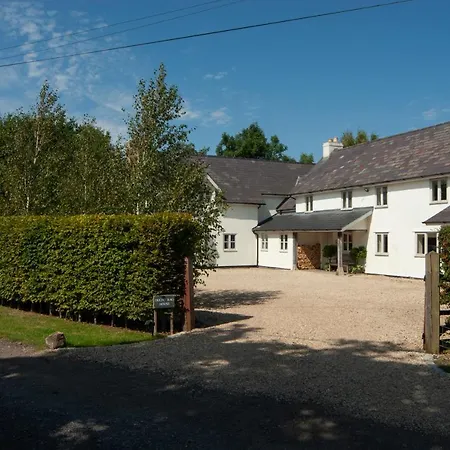 Duchy Rag House 4*