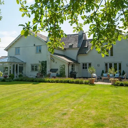 Duchy Rag House Bed & Breakfast