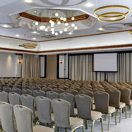 Blunsdon House Hotel, Bw Premier Collection Hotel