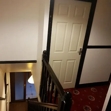 Guest house Shergold House Swindon