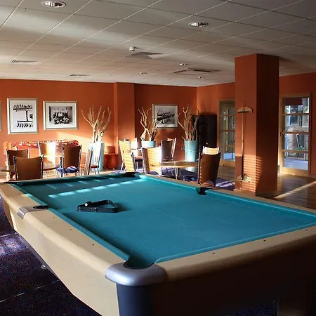 Alexandra House 4*
