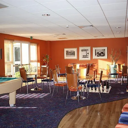 Alexandra House Hotel 4*