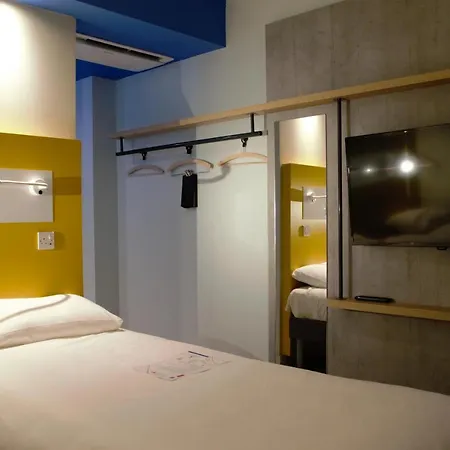Ibis Budget Hotel 2*