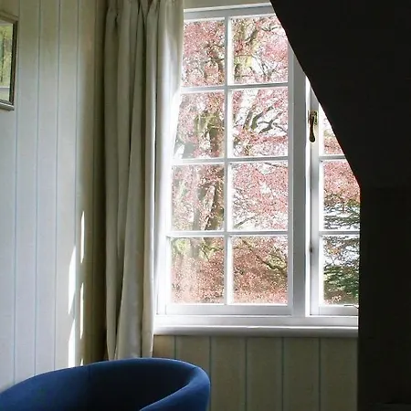 Chiseldon House Country house