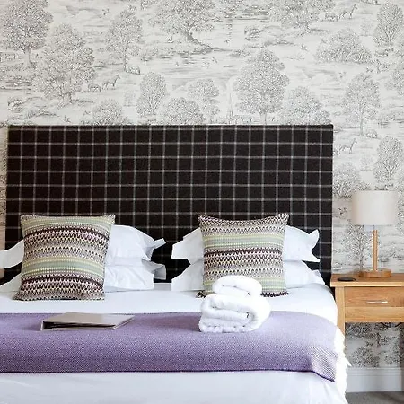 The White Hart, Wroughton Bed & Breakfast
