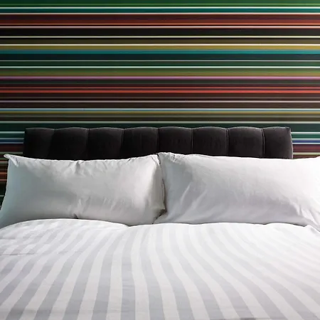 Hotel Village 3*