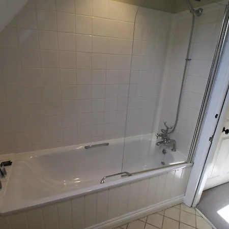 The Tawny Owl Inn 4*
