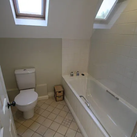 The Tawny Owl 4* Swindon