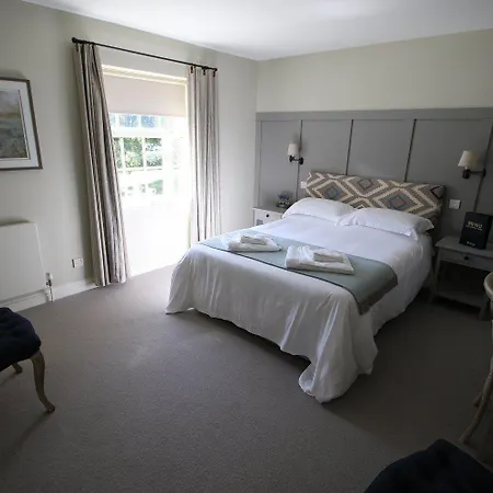 The Tawny Owl 4* Swindon