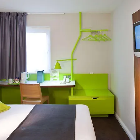 Hotel Campanile 3*