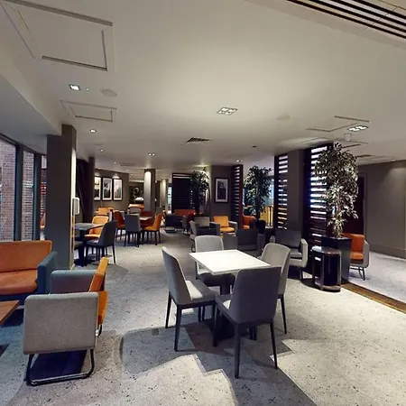 Hotel Village 3*