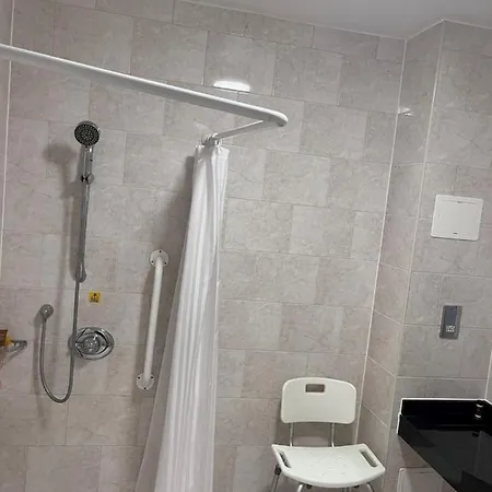 The Wiltshire Hotel, Golf And Leisure 3* Swindon