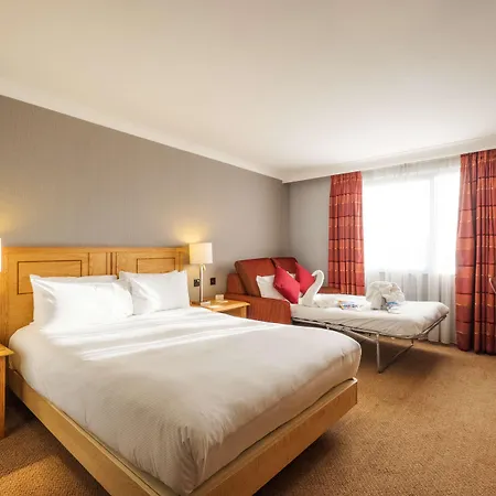 Hotel Doubletree By Hilton Swindon
