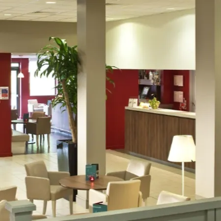 Hotel Campanile 3*