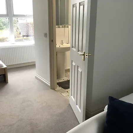 Hotel Bolingbroke Arms & 3*