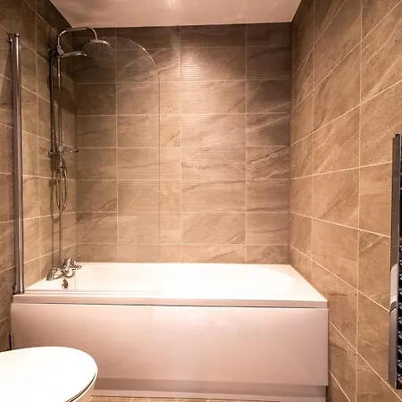 Central Gem Stylish 1-bedroom * Swindon