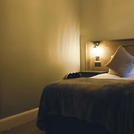 The Kings Arms 3* Swindon