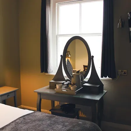 Hotel The Kings Arms 3*