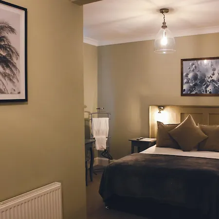 The Kings Arms 3* Swindon
