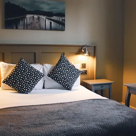 The Kings Arms Hotel 3*