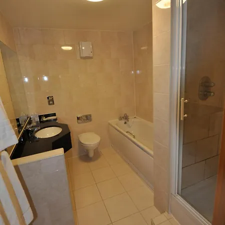 Hotel The Wiltshire Hotel, Golf And Leisure Swindon