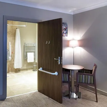 The White Hart 4*