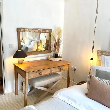 Signal Rest Apartment
