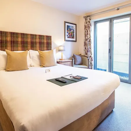 The White Hart, Wroughton Bed & Breakfast 3*