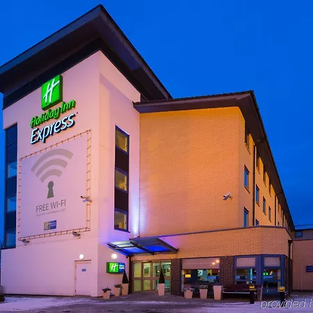 Express West By Ihg Hotel Swindon