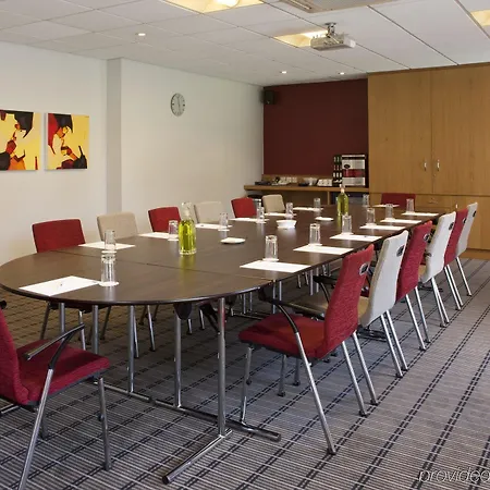 Express West By Ihg 3*