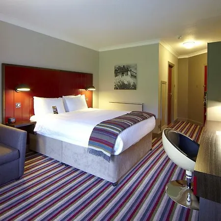 Village Hotel