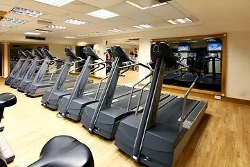 Hotel South Marston And Leisure Club Swindon