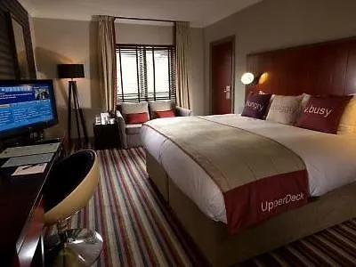 Village Hotel
