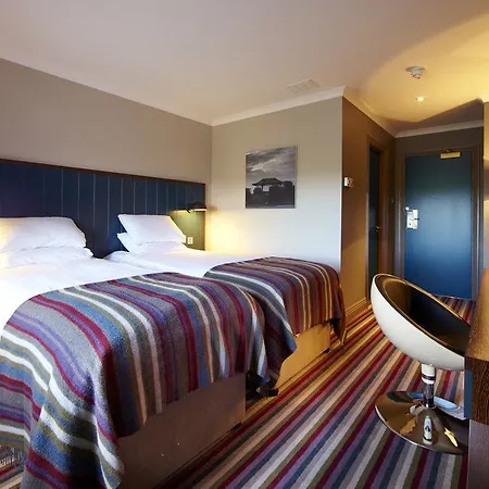 Village 3* Swindon