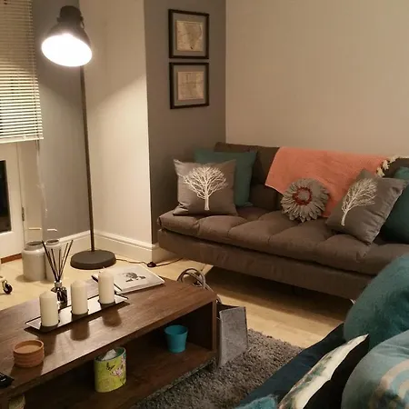 Apartment Godwin Court 21