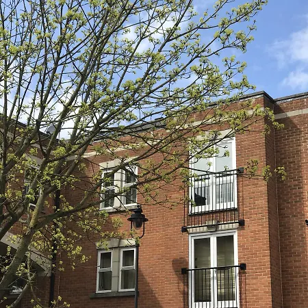 Apartment Godwin Court 21
