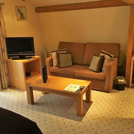 The Highworth Hotel 3*