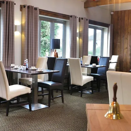 Bed & Breakfast The White Hart, Wroughton