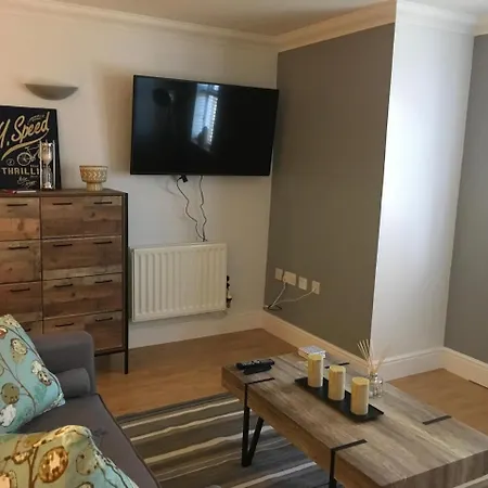 Godwin Court 21 Apartment Swindon