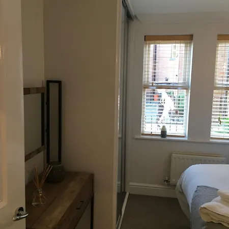 Apartment Godwin Court 21 Swindon