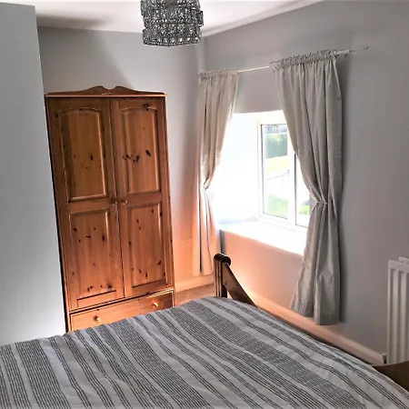 Boxwood Guest House. Bed & Breakfast