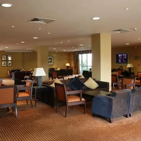 Alexandra House Hotel 4*