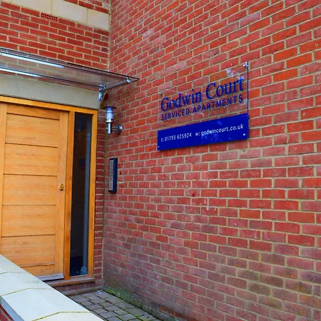 Apartment Godwin Court Serviced Swindon
