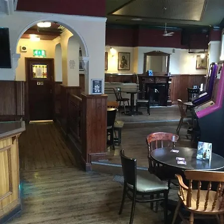 The Rolleston Arms Inn Swindon
