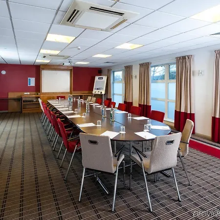 Express West By Ihg Hotel Swindon